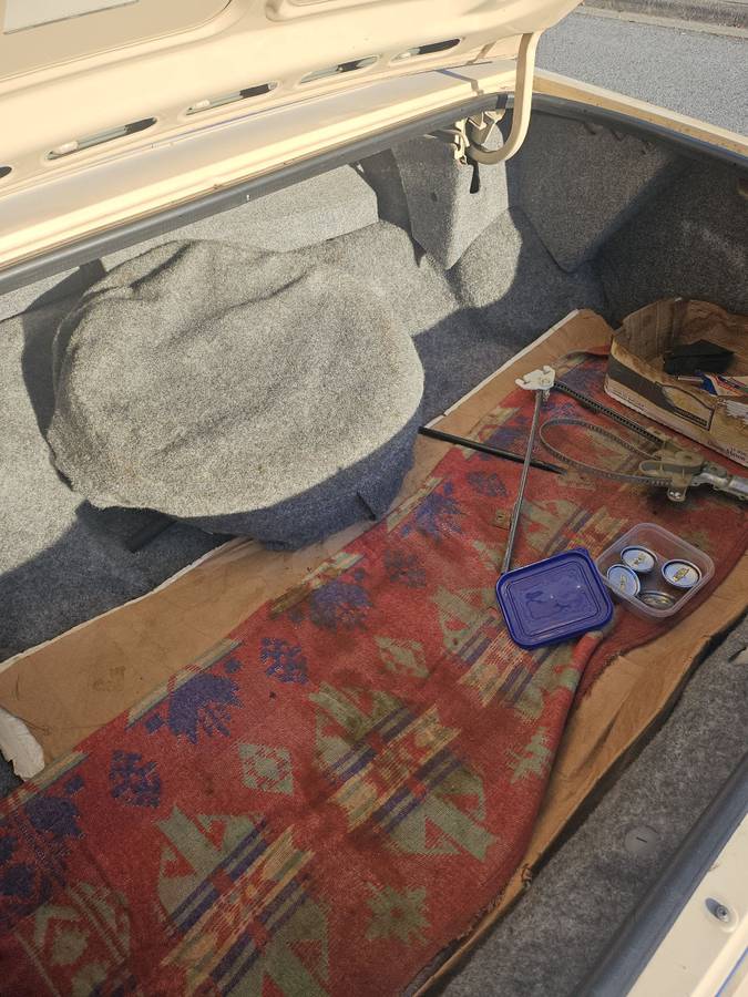 Chevrolet-caprice-classic-1988-custom-16