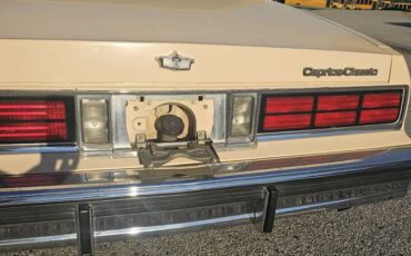 Chevrolet-caprice-classic-1988-custom-3