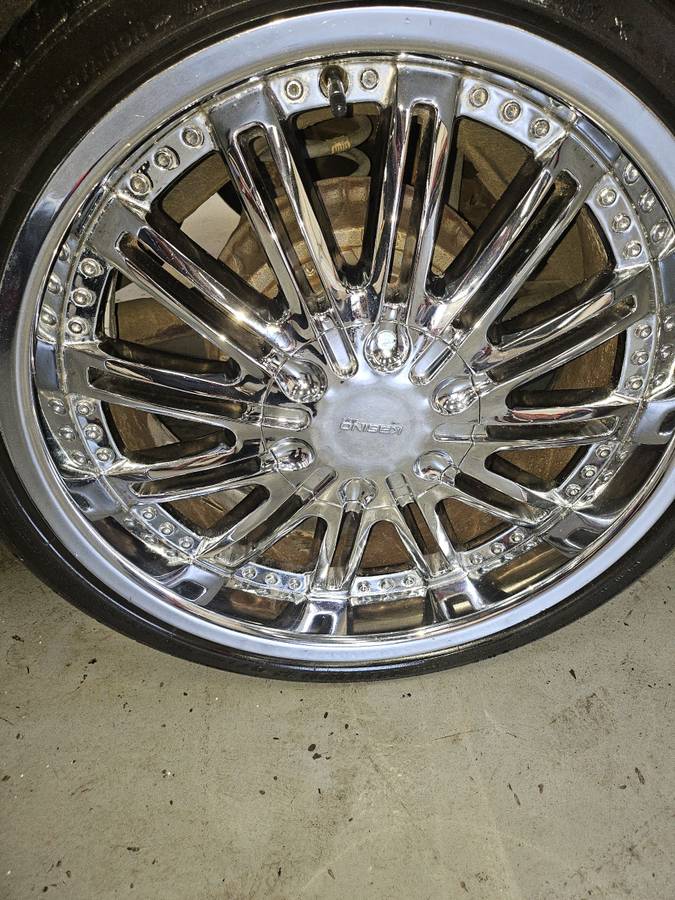 Chevrolet-caprice-classic-1988-custom-4