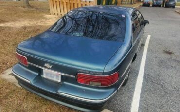 Chevrolet-caprice-classic-1993-blue-9