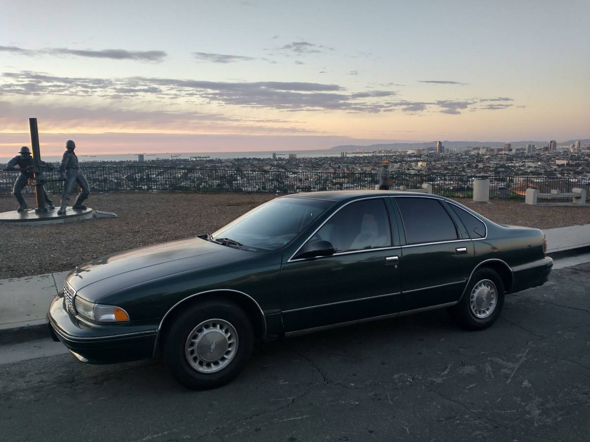 Chevrolet-caprice-classic-1995-green-10