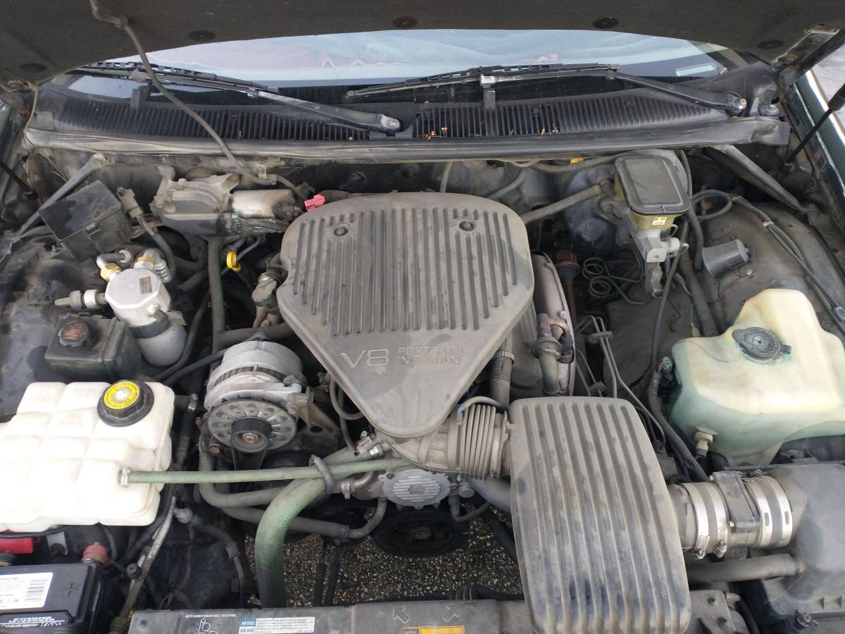 Chevrolet-caprice-classic-1995-green