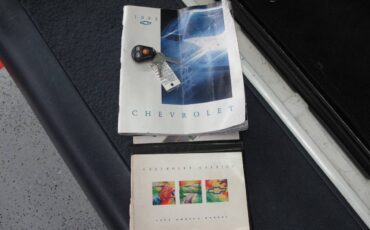 Chevrolet-caprice-classic-wagon-1993-white-2