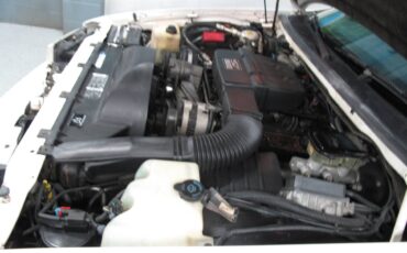 Chevrolet-caprice-classic-wagon-1993-white-20