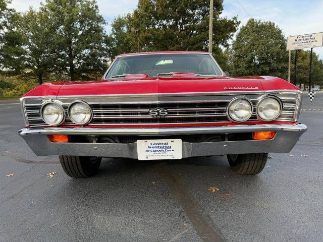 Chevrolet-chevelle-1967-red-165