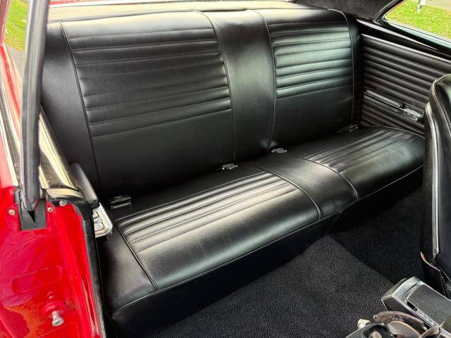 Chevrolet-chevelle-1967-red-84