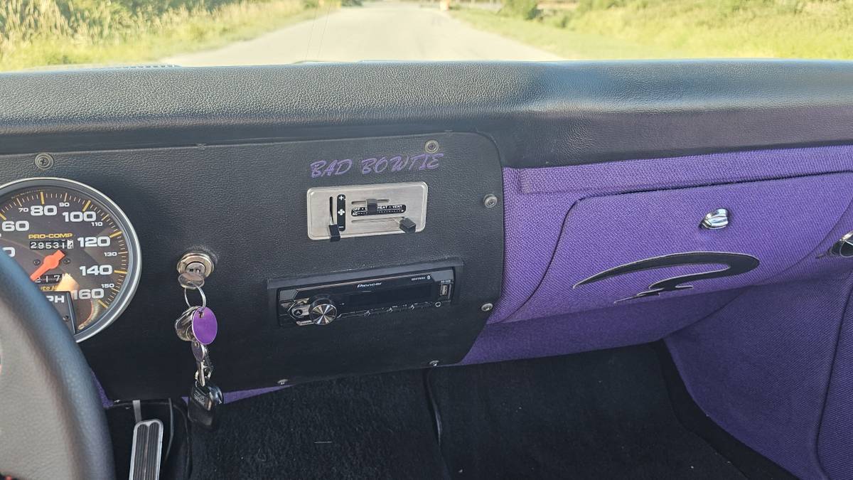 Chevrolet-chevelle-1968-custom-12