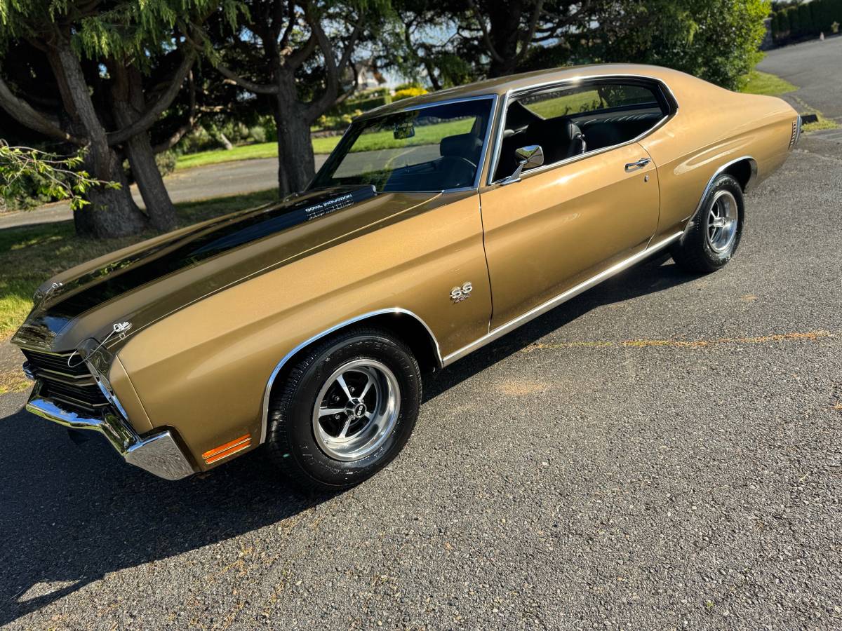 Chevrolet-chevelle-1970-custom-10