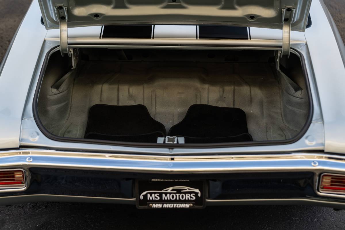 Chevrolet-chevelle-1970-silver-43