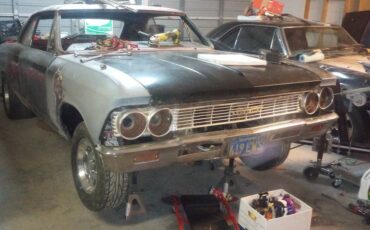 Chevrolet-chevelle-convertible-1966-11