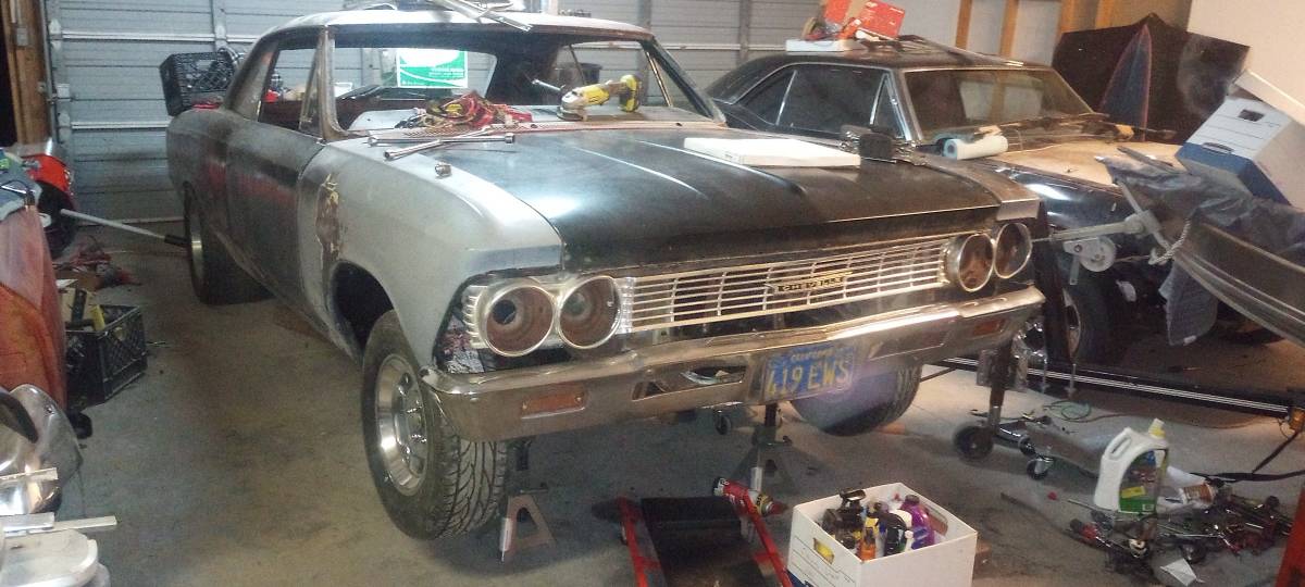 Chevrolet-chevelle-convertible-1966-11