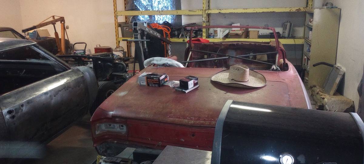 Chevrolet-chevelle-convertible-1966-13