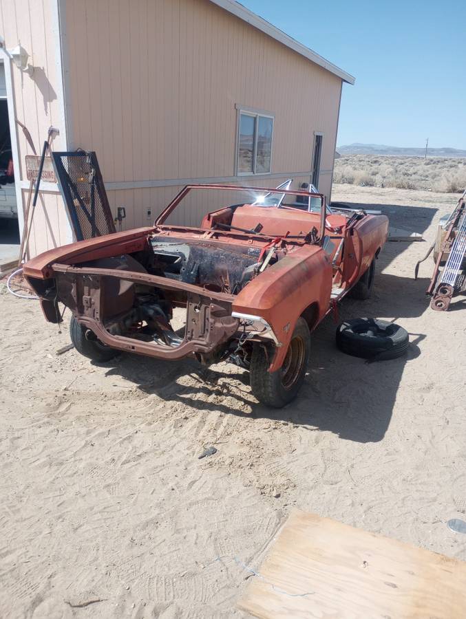 Chevrolet-chevelle-convertible-1966-18