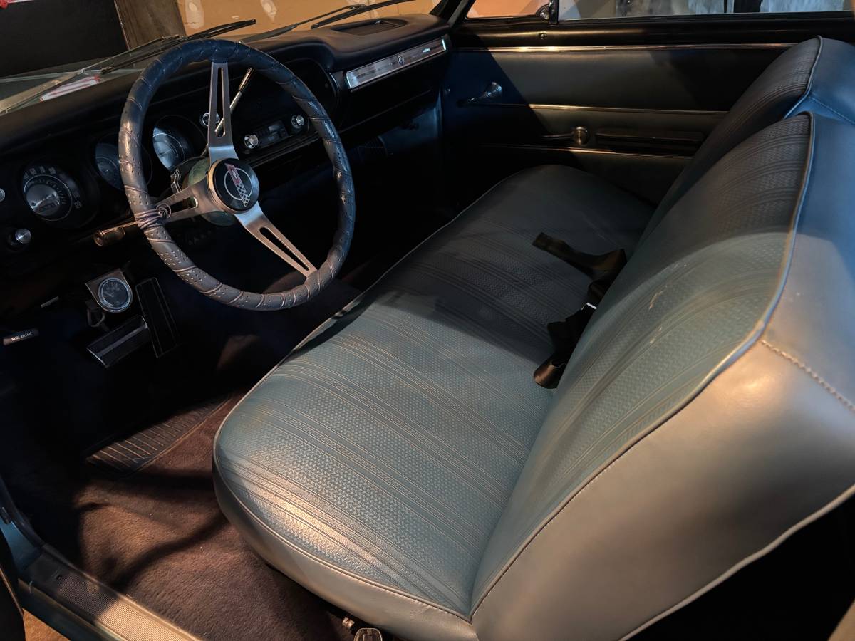 Chevrolet-chevelle-malibu-1965-22