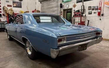 Chevrolet-chevelle-malibu-1966-2