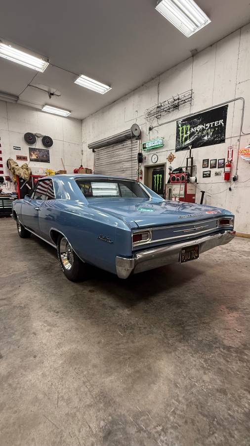 Chevrolet-chevelle-malibu-1966-2