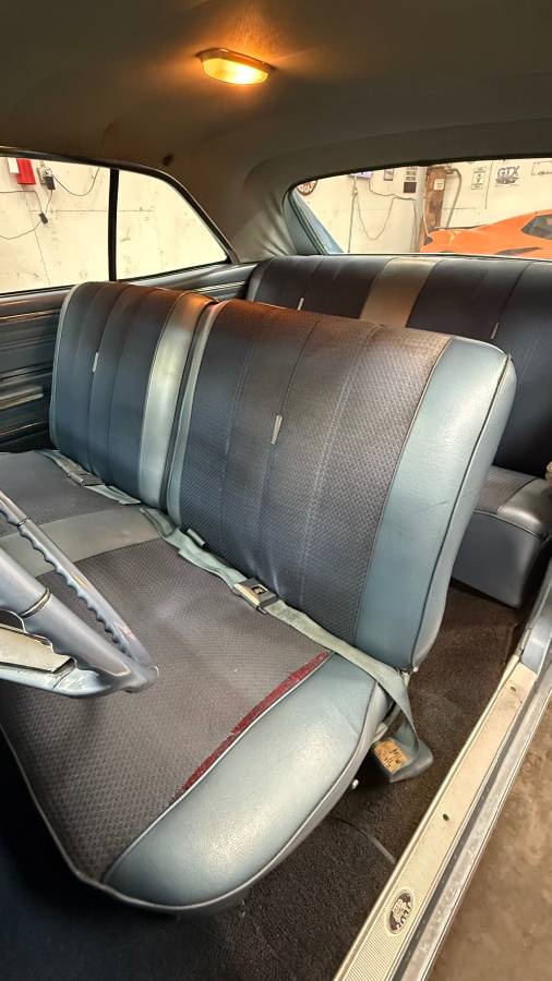 Chevrolet-chevelle-malibu-1966-24