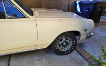 Chevrolet-chevelle-ss-1965-yellow-1