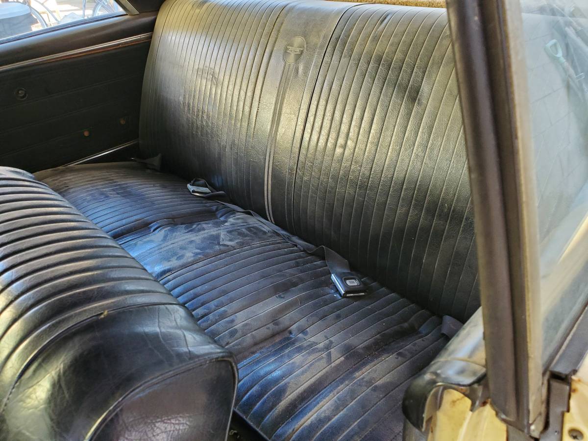 Chevrolet-chevelle-ss-1965-yellow-11