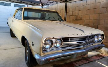 Chevrolet-chevelle-ss-1965-yellow-2