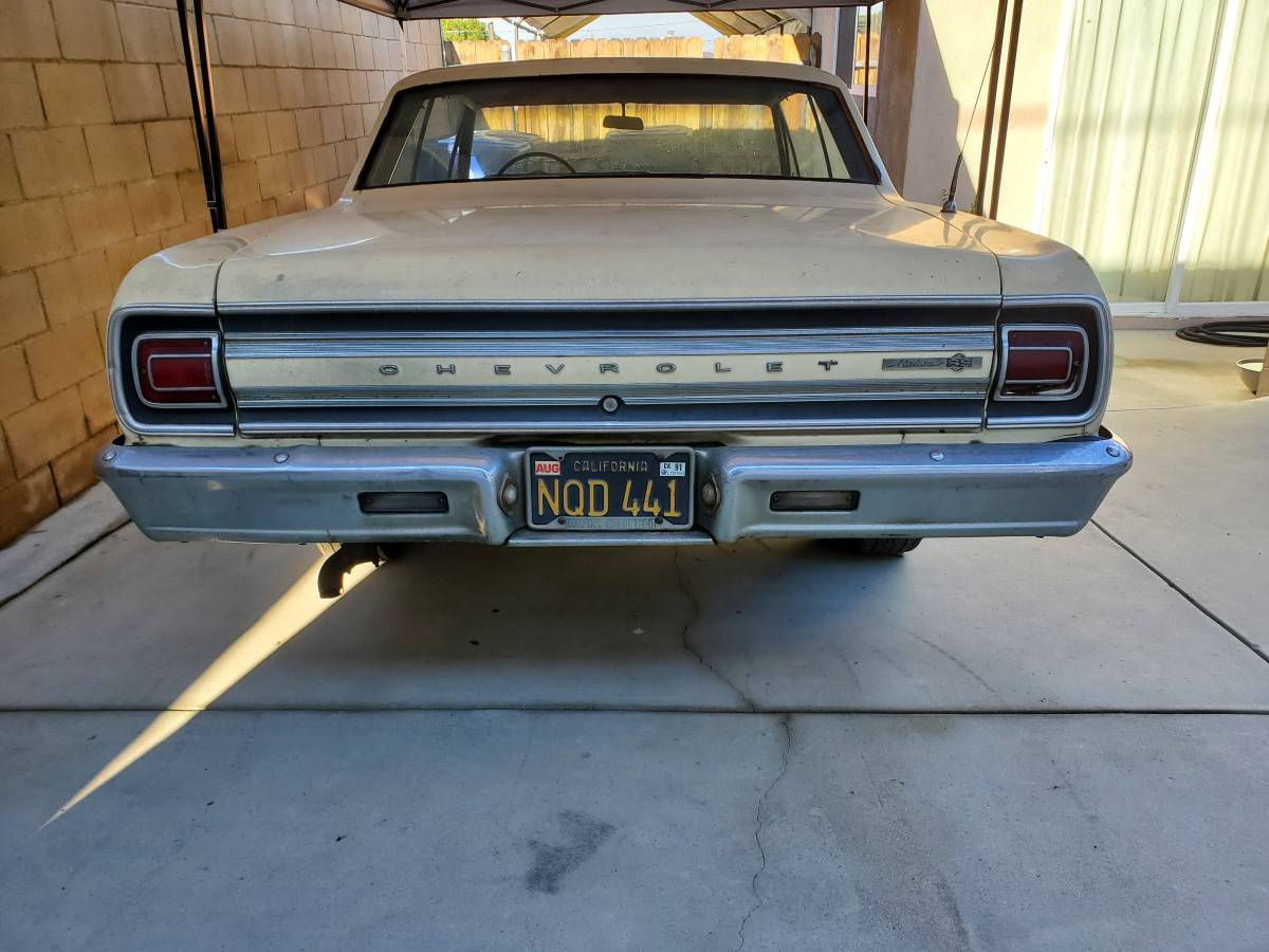 Chevrolet-chevelle-ss-1965-yellow-4