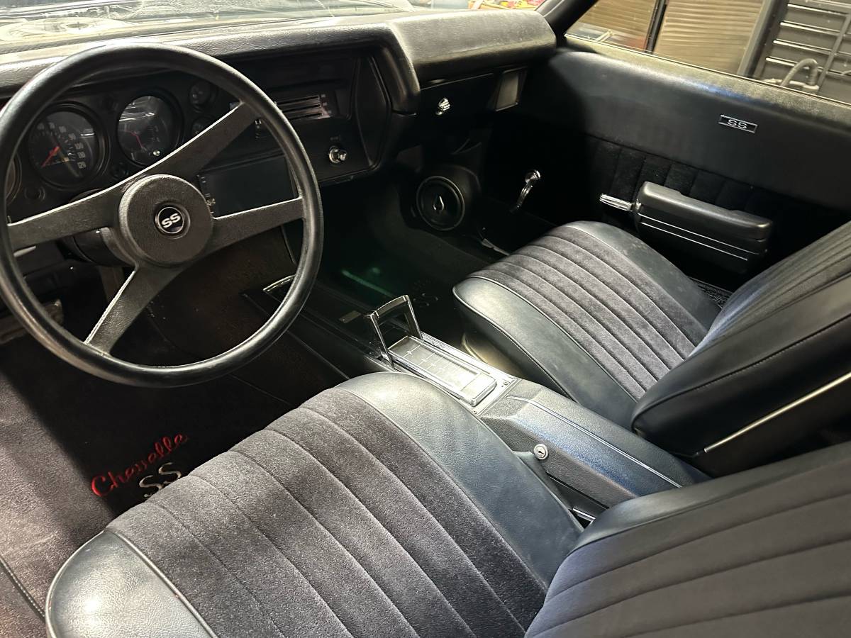 Chevrolet-chevelle-ss-1971-black-18