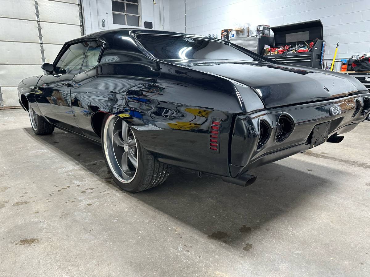 Chevrolet-chevelle-ss-1971-black-5