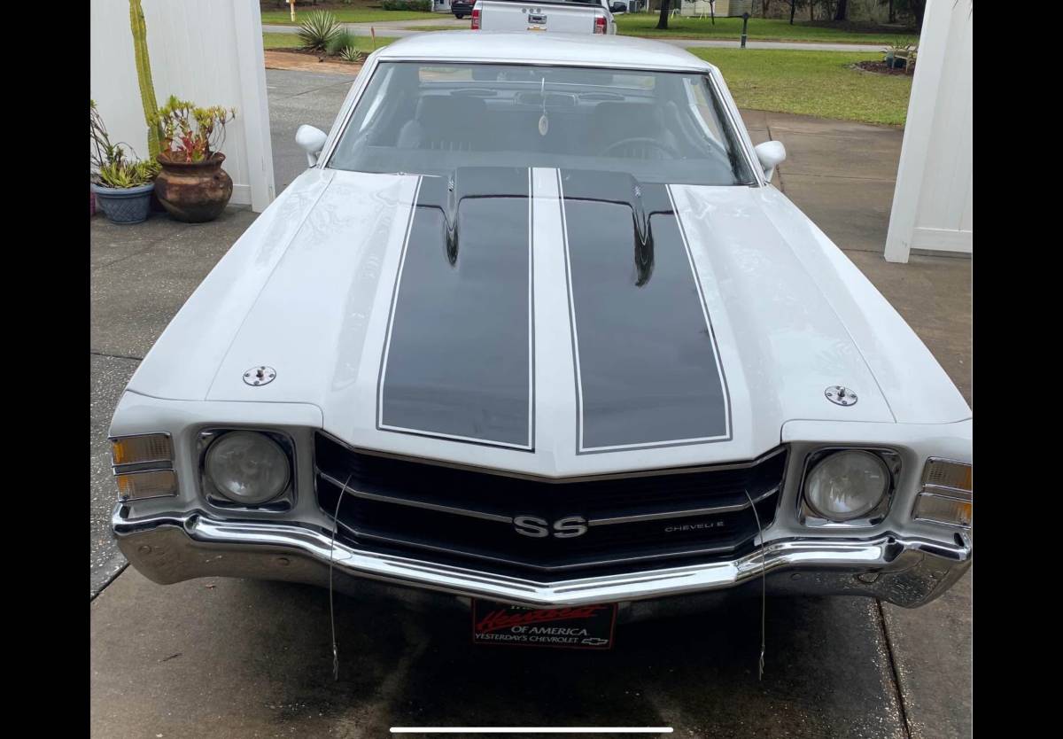 Chevrolet-chevelle-ss-1971-white-1