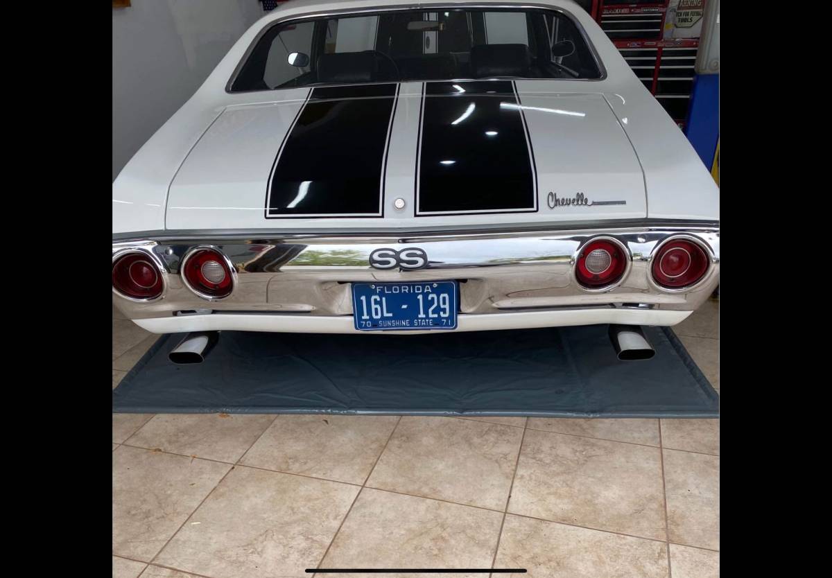 Chevrolet-chevelle-ss-1971-white-6