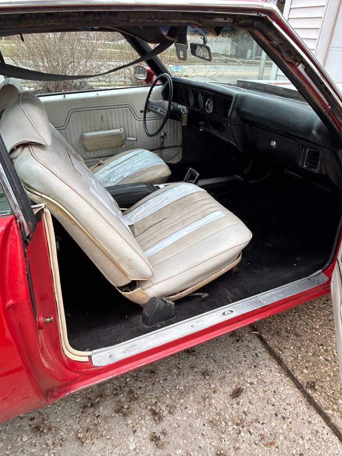 Chevrolet-chevelle-ss-1972-red-15