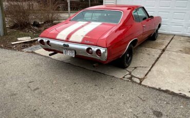 Chevrolet-chevelle-ss-1972-red-20