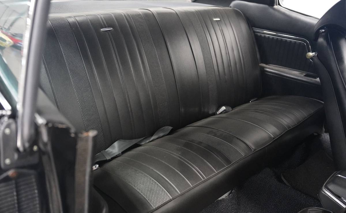 Chevrolet-chevelle-ss-396-tribute-1970-black-10