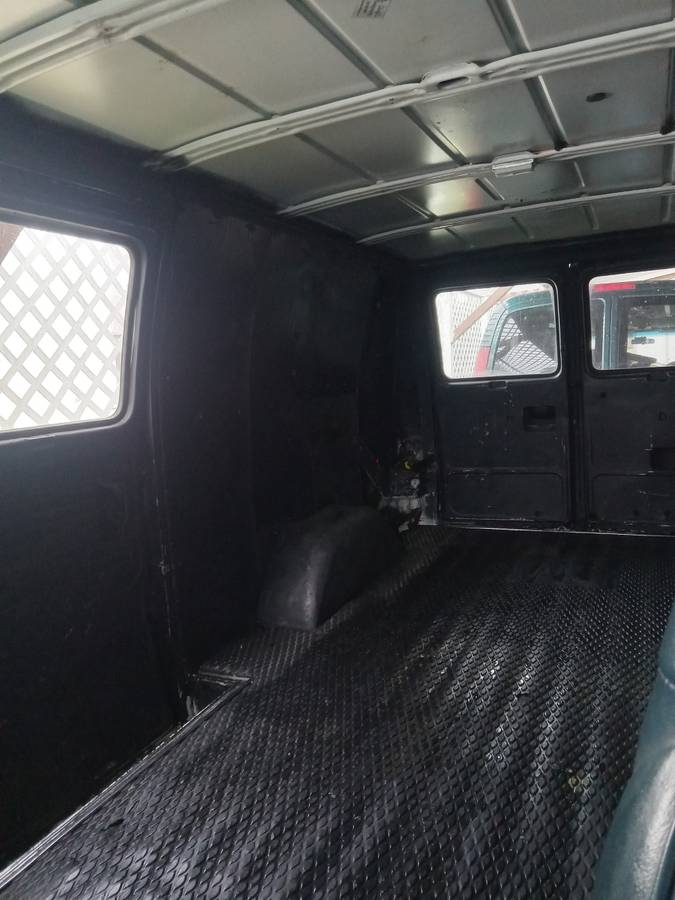 Chevrolet-chevy-van-g30-1995-3