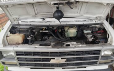 Chevrolet-chevy-van-g30-1995-9