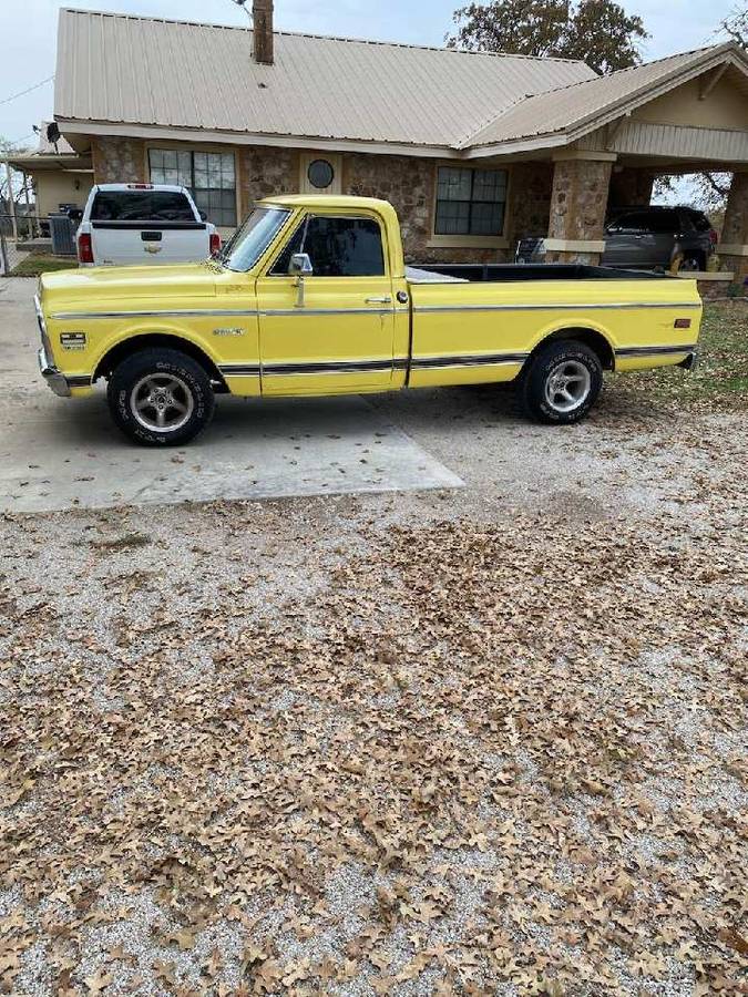 Chevrolet-cheyenne-1972-yellow-1