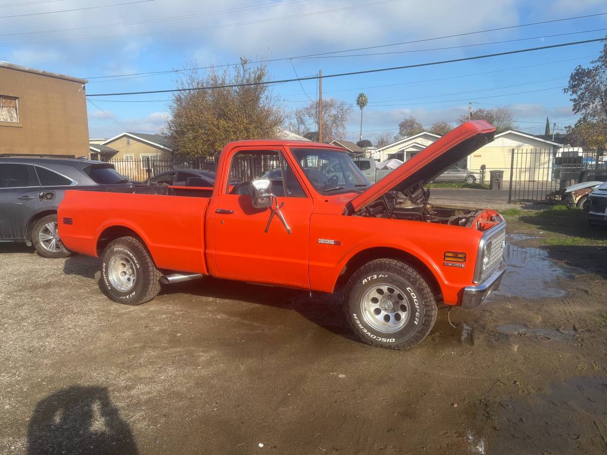 Chevrolet-cheyenne-c10-1972-8