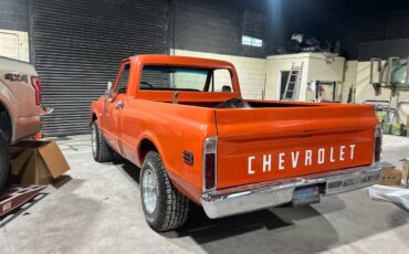 Chevrolet-cheyenne-c10-1972-9