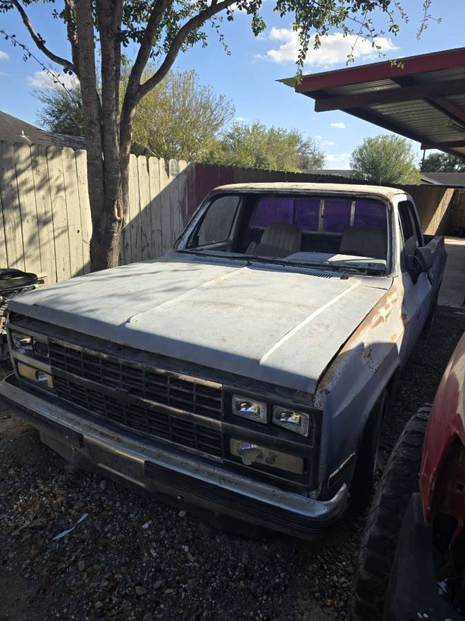 Chevrolet-ck-pickup-12-ton-1981