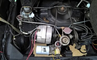 Chevrolet-corvair-monza-1963-red-13