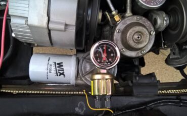 Chevrolet-corvair-monza-1963-red-14