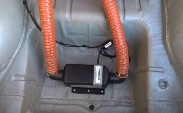 Chevrolet-corvair-monza-1963-red-2