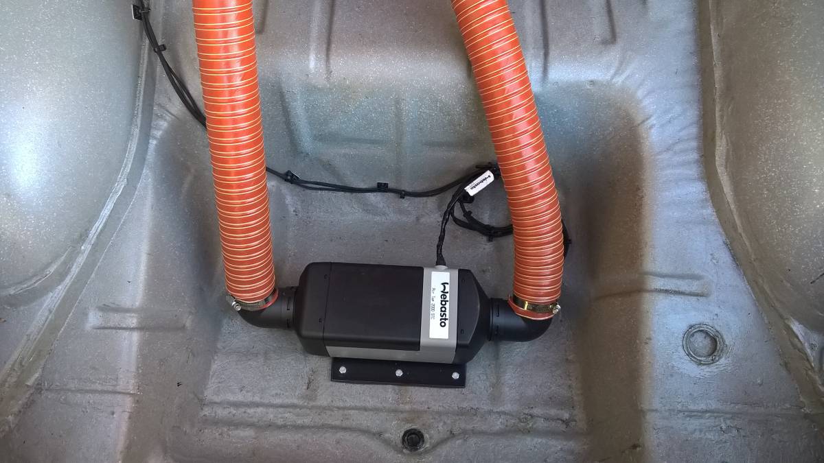 Chevrolet-corvair-monza-1963-red-2