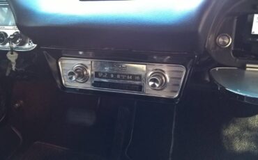 Chevrolet-corvair-monza-1963-red-4