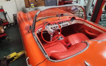 Chevrolet-corvette-1956-red-2