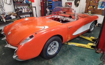 Chevrolet-corvette-1956-red-3