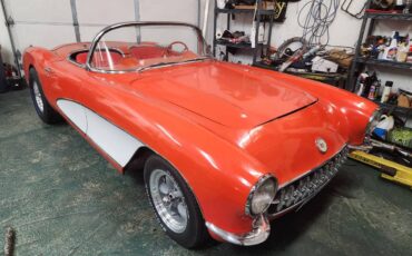 Chevrolet-corvette-1956-red-6