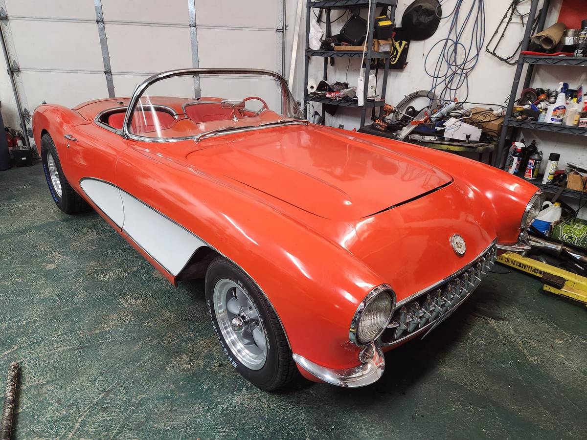 Chevrolet-corvette-1956-red-6