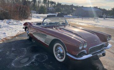 Chevrolet-corvette-1961-red-11