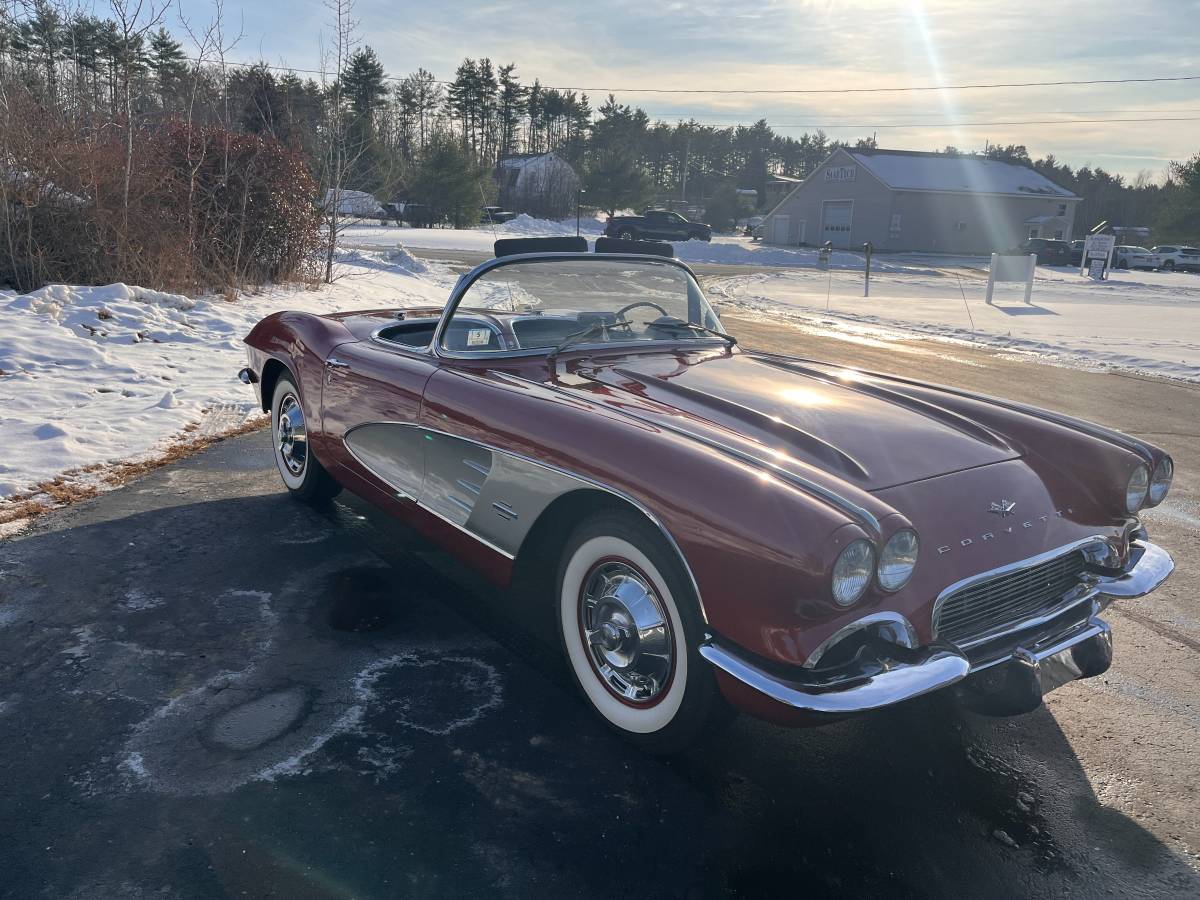 Chevrolet-corvette-1961-red-11