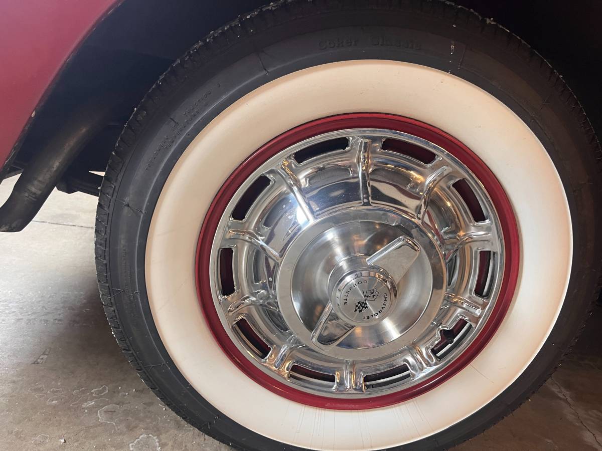 Chevrolet-corvette-1961-red-3